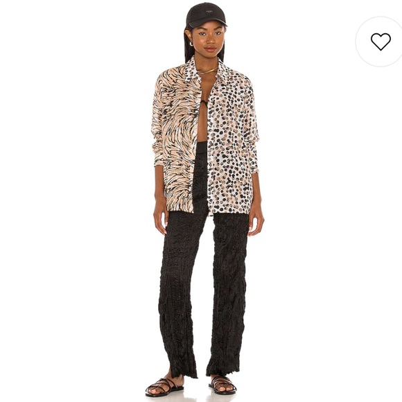 🆕 Tell Your Friends Long Sleeve in Rylan Print - Picture 3 of 5